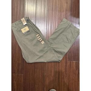 Dockers Men's W36 L32 Casual Twill Khaki Flat Front Pants Chino Office Work easy